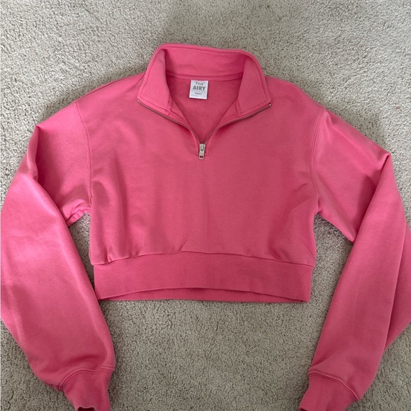 Cropped quarter zip pink top - Picture 3 of 4